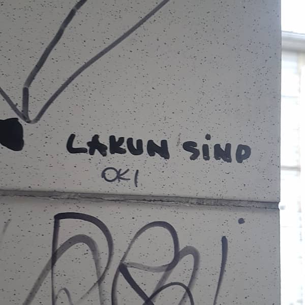 scribbled graffiti in Estonian (see caption)